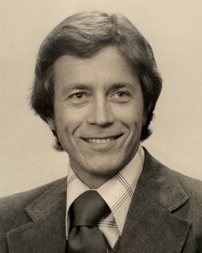 picture of Young David Endicott”>
David Endicott’s greatest legacy is undoubtedly <em>Music4Life</em>, the 501(c)(3) charitable non-profit he co-founded with Dick Lee in 2007.</p><p>
Originally a demonstration project sponsored by  <a href=